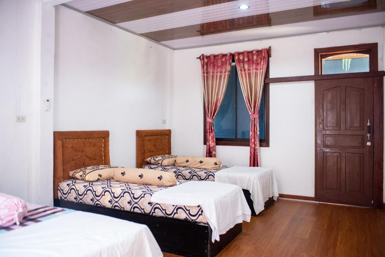 Apartamento Yuni Surf House Lagudri Habitación foto